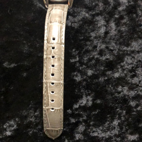 Michael Kors Rose Gold Oval Watch - Picture 5 of 6